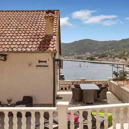 Casa Del Porto - 3* Vis